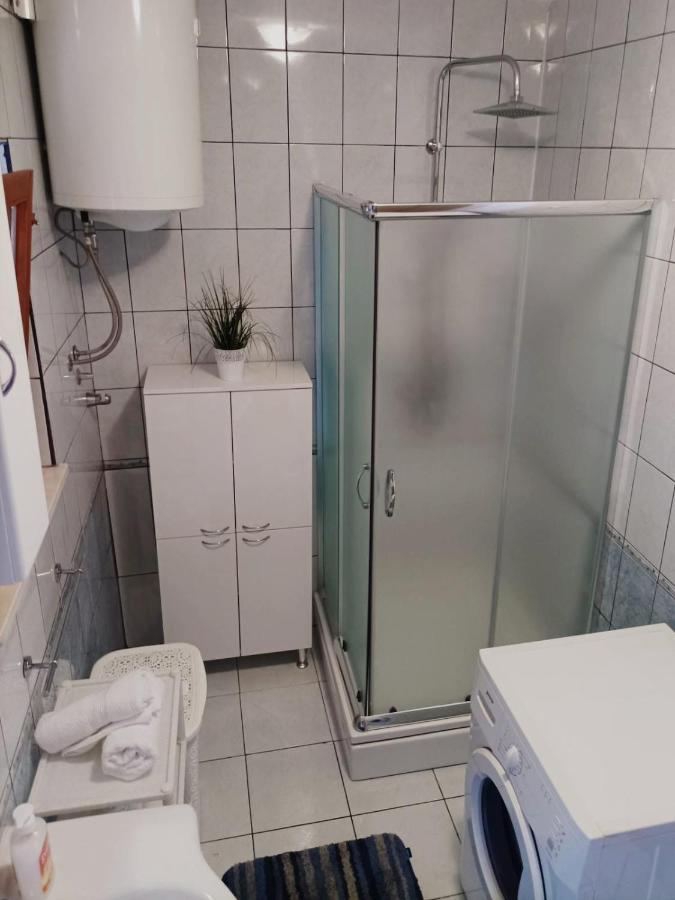 Apartment Josip Podstrana Buitenkant foto