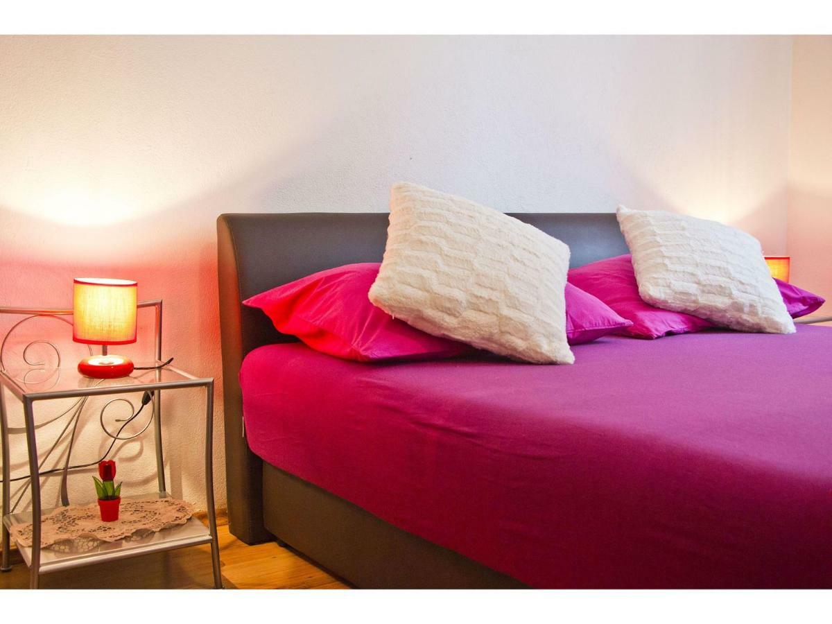Apartment Josip Podstrana Buitenkant foto