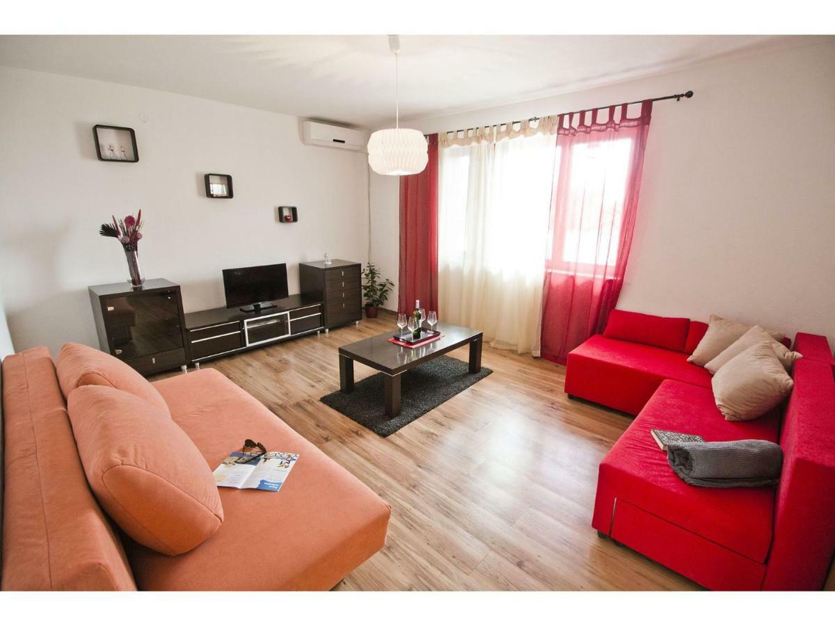 Apartment Josip Podstrana Buitenkant foto